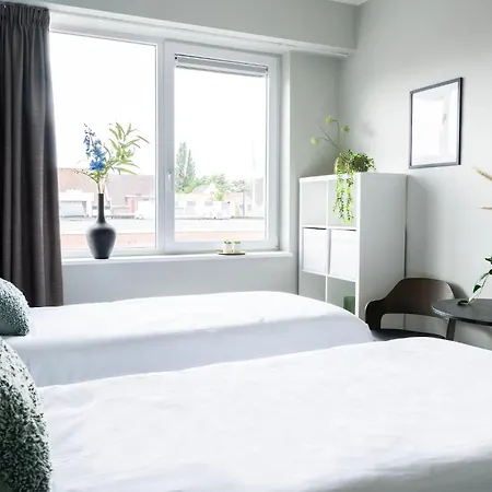 Trendy W Free Parking